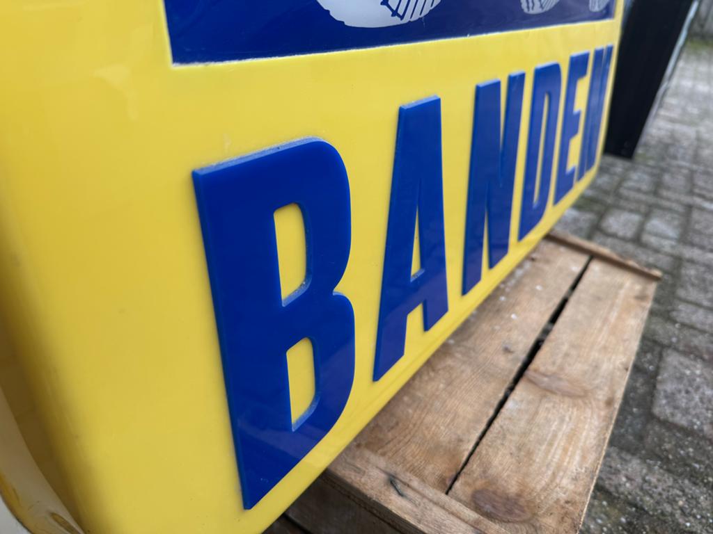 Vintage UBO Banden Lichtbak - Reclamebord, Verzamelen, Merken en Reclamevoorwerpen, Ophalen, Gebruikt, ., Lichtbak of (neon) lamp