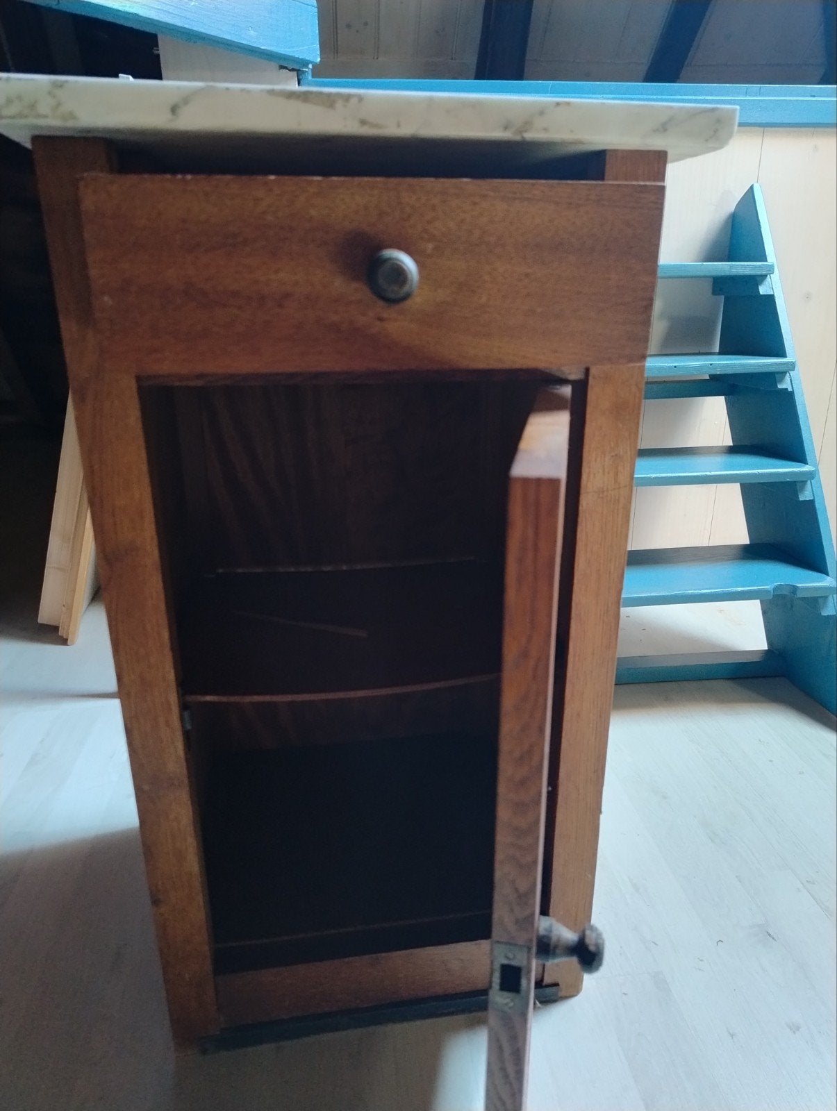 Antiek nachtkastje met marmeren blad, lade en deurtje, Ophalen