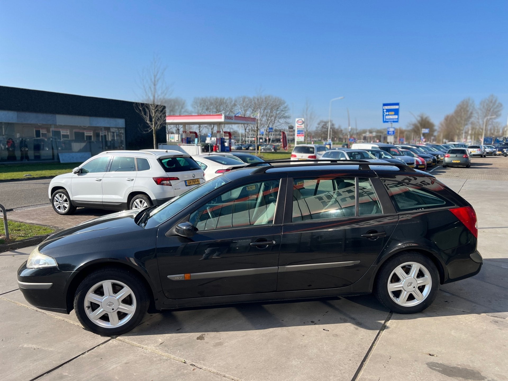 Renault Laguna Grand Tour 1.6-16V Authentique - Airco - Crui, Laguna, Stof, Zwart, 4 cilinders