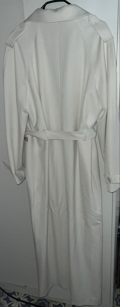 Nikkie trenchcoat nieuw met kaartjes maat 38, Kleding | Dames, Ophalen of Verzenden, Nieuw, Maat 38/40 (M), Wit