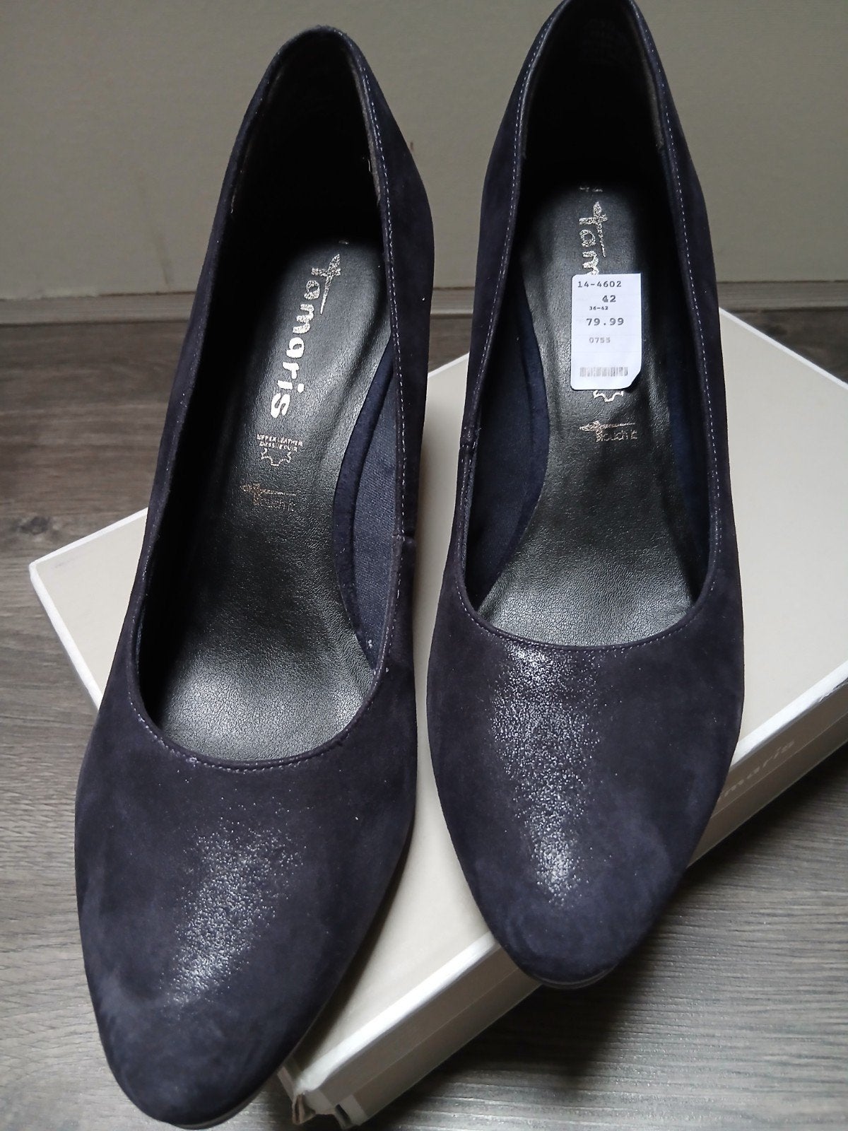 Tamaris,  donkerblauwe pumps maat 42, Ophalen of Verzenden, Nieuw, Blauw