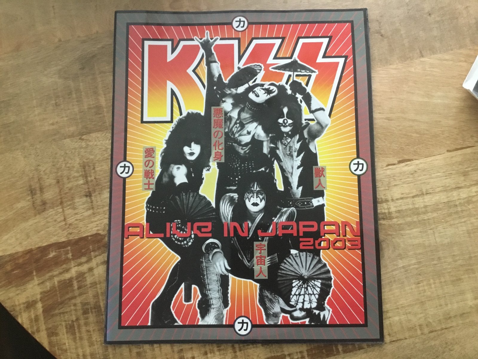 KISS Alive in Japan 2003 Tourboek, Ophalen of Verzenden, Zo goed als nieuw