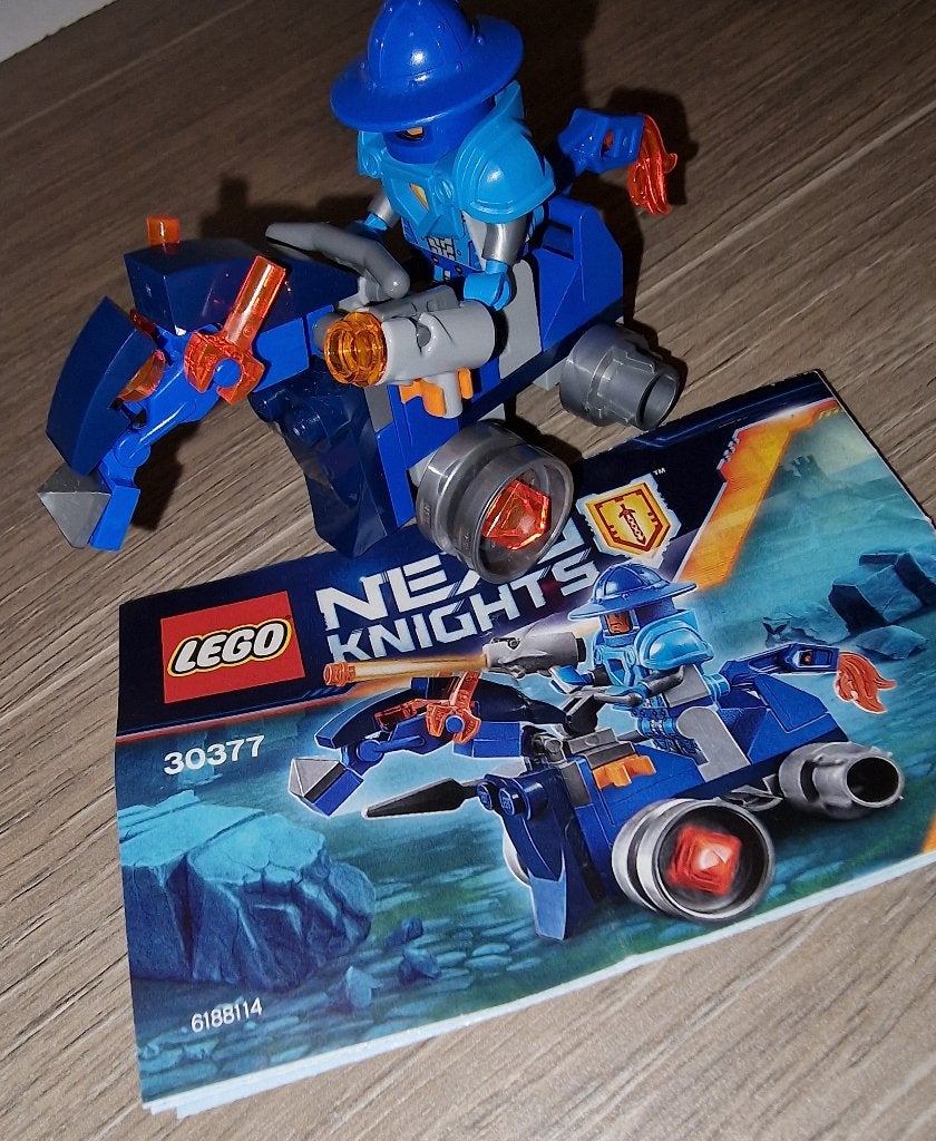 Lego 30377 Nexo Knights - Motorpaard, Overige thema's, Lego, Ophalen of Verzenden, Zo goed als nieuw