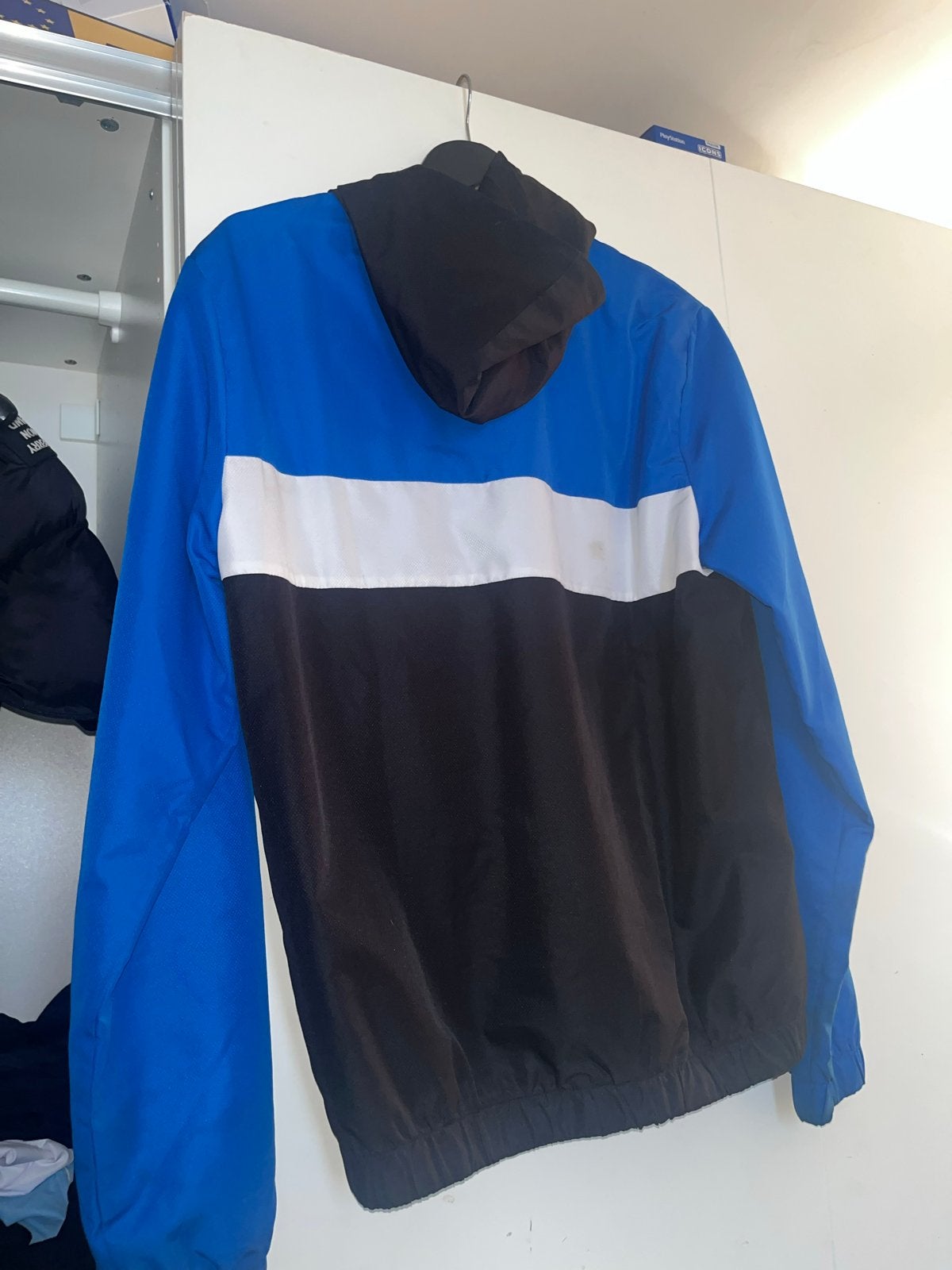 Lacoste vest - Blauw, Zwart, Wit - Maat M, Ophalen of Verzenden, Zo goed als nieuw, Maat 48/50 (M), Blauw