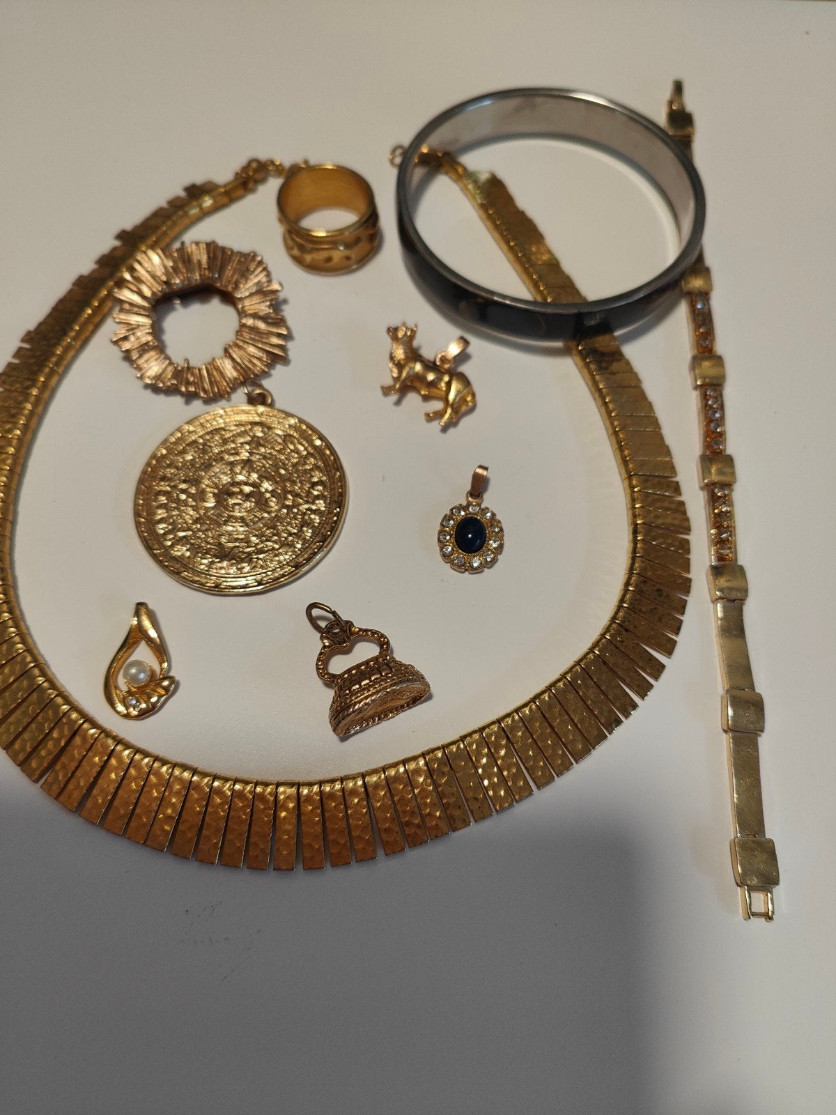 Nr9.  10-delige Vintage Sieraden Set - Goudkleurig, Sieraden, Tassen en Uiterlijk, Antieke sieraden, Ophalen of Verzenden