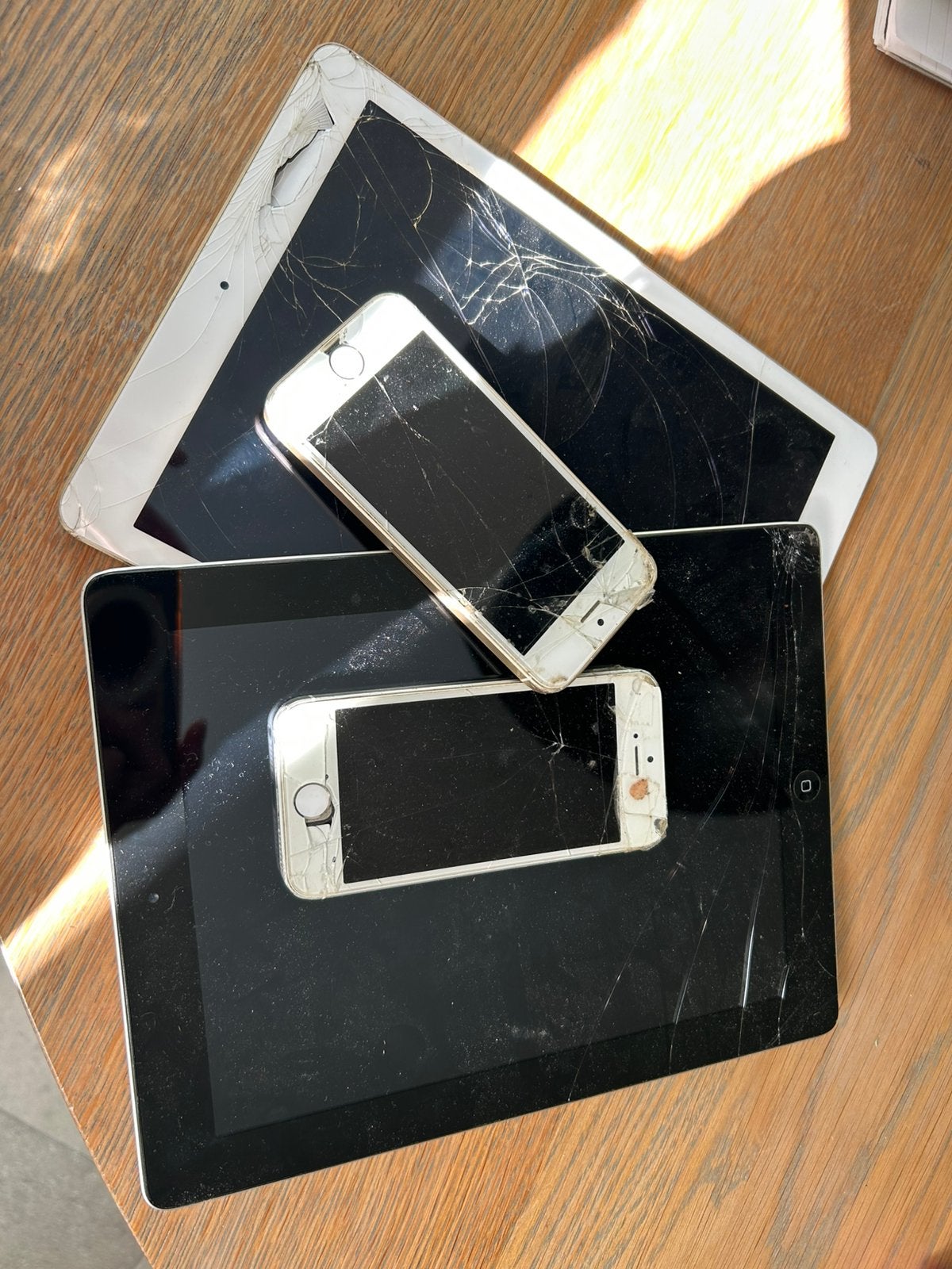 Kapotte ipads en iphone, Ophalen, Niet werkend, Overige typen