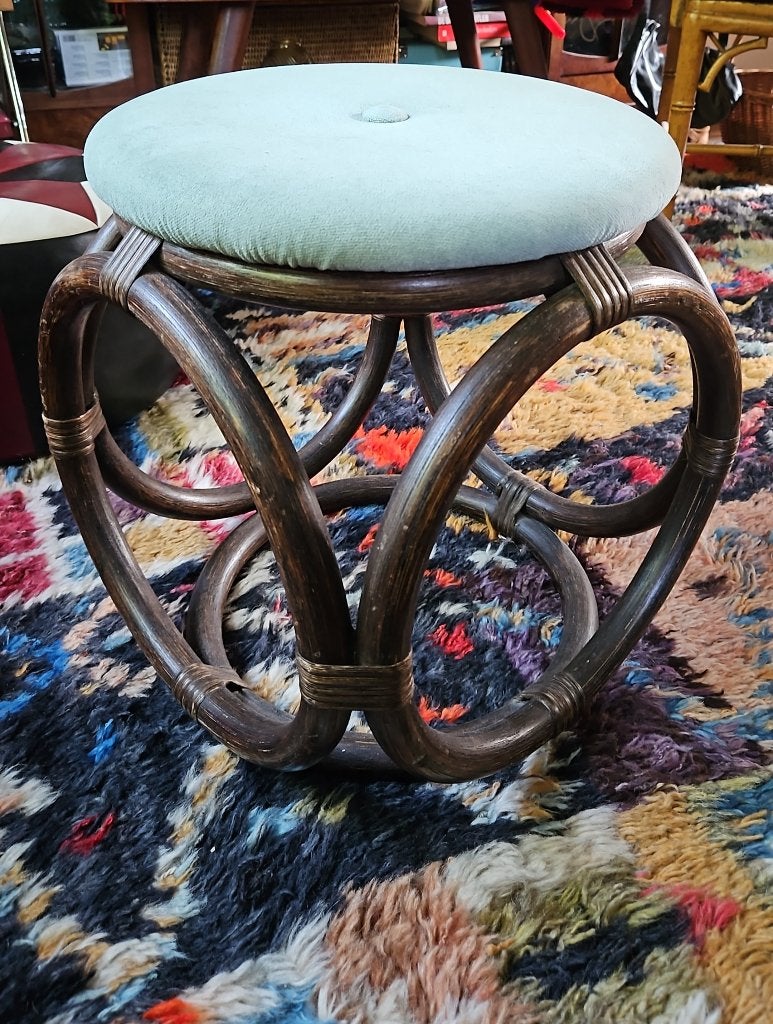 Vintage poef kruk uit de jaren '60 Thonet, Huis en Inrichting, Hout, Minder dan 50 cm, Gebruikt, Rond
