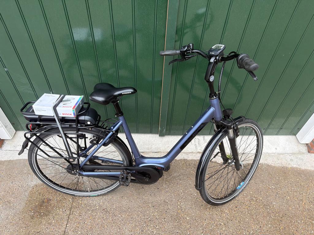Zeer nette Pegasus Siena Bosch Active Line Plus 500Wh, Overige merken, Ophalen of Verzenden, Zo goed als nieuw, 50 km per accu of meer
