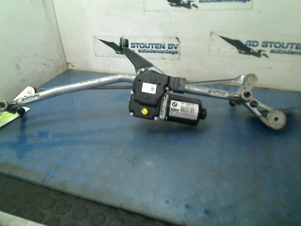 Ruitenwisser Mech + Motor VOOR 5 serie Touring (G31) 2017, Auto-onderdelen, Ruiten en Toebehoren, Gebruikt, Petuelring 130, München 80809, , Duitsland
