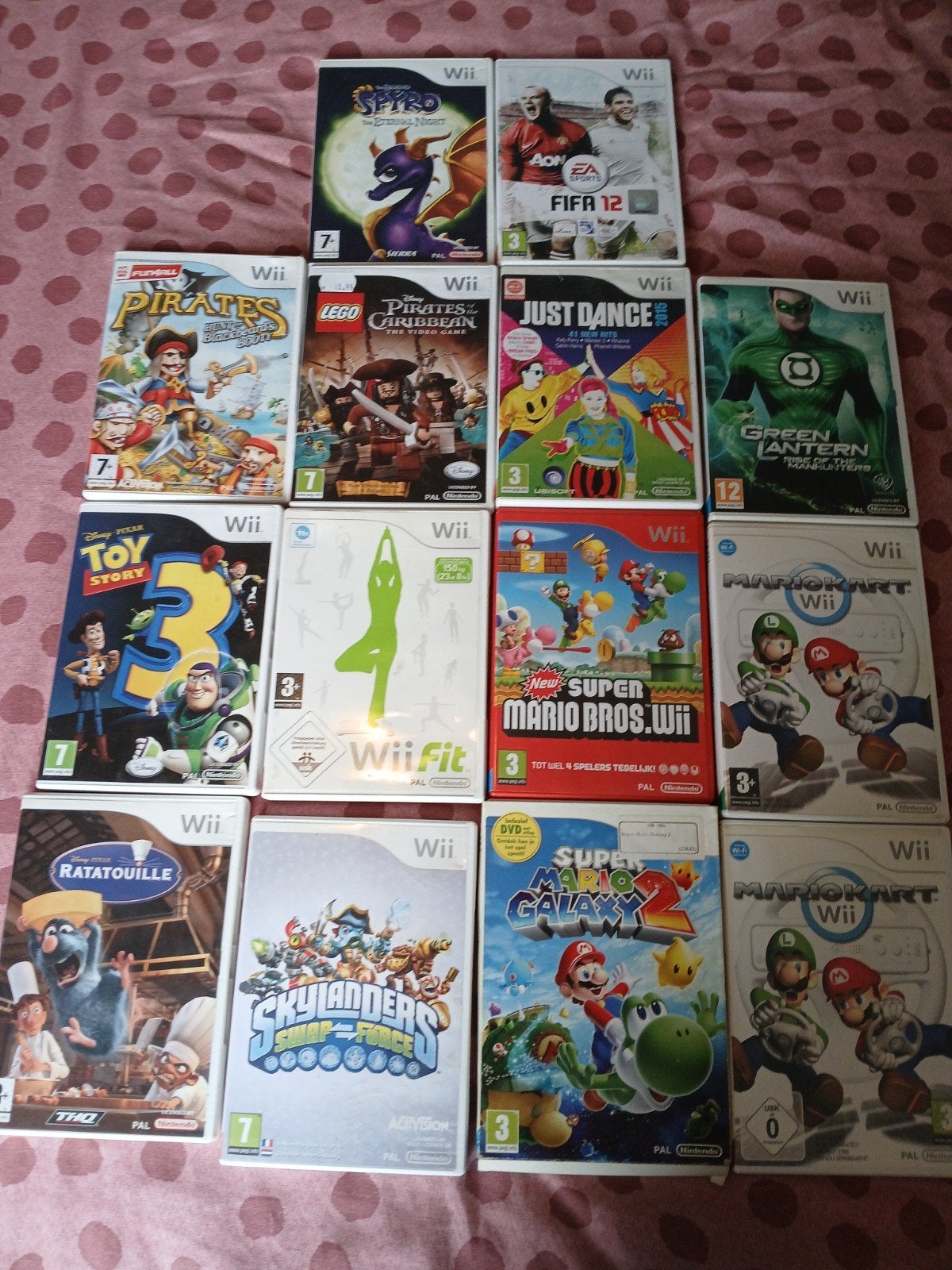 14 wii spellen, Ophalen, Zo goed als nieuw, Met 1 controller