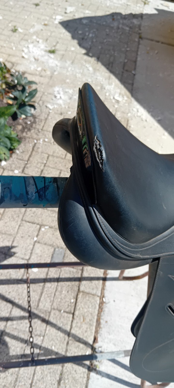 Tekna springzadel 17' en verzijdigheid 17.5', Ophalen of Verzenden, Springen