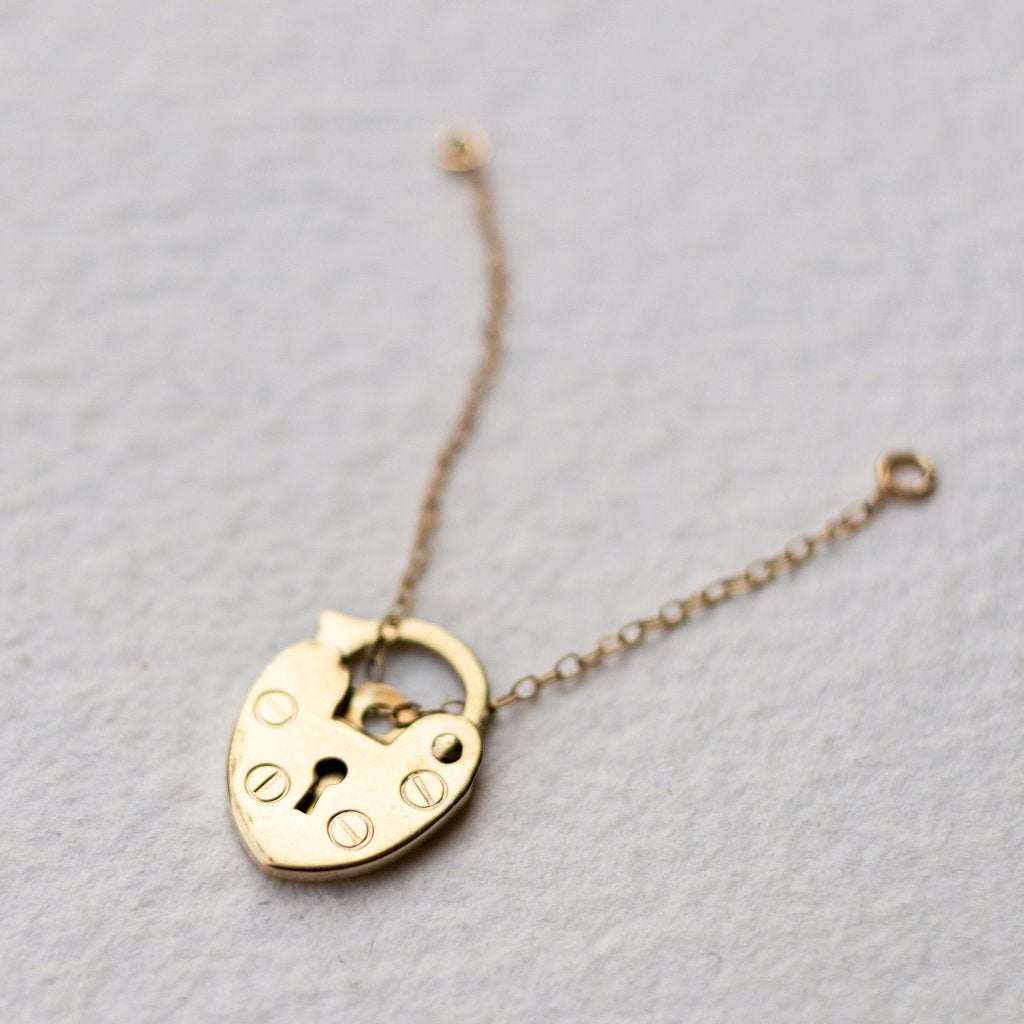 Vintage 9K gouden hanger hartslot met safety chain, Ophalen of Verzenden, Zo goed als nieuw, Hart, Goud