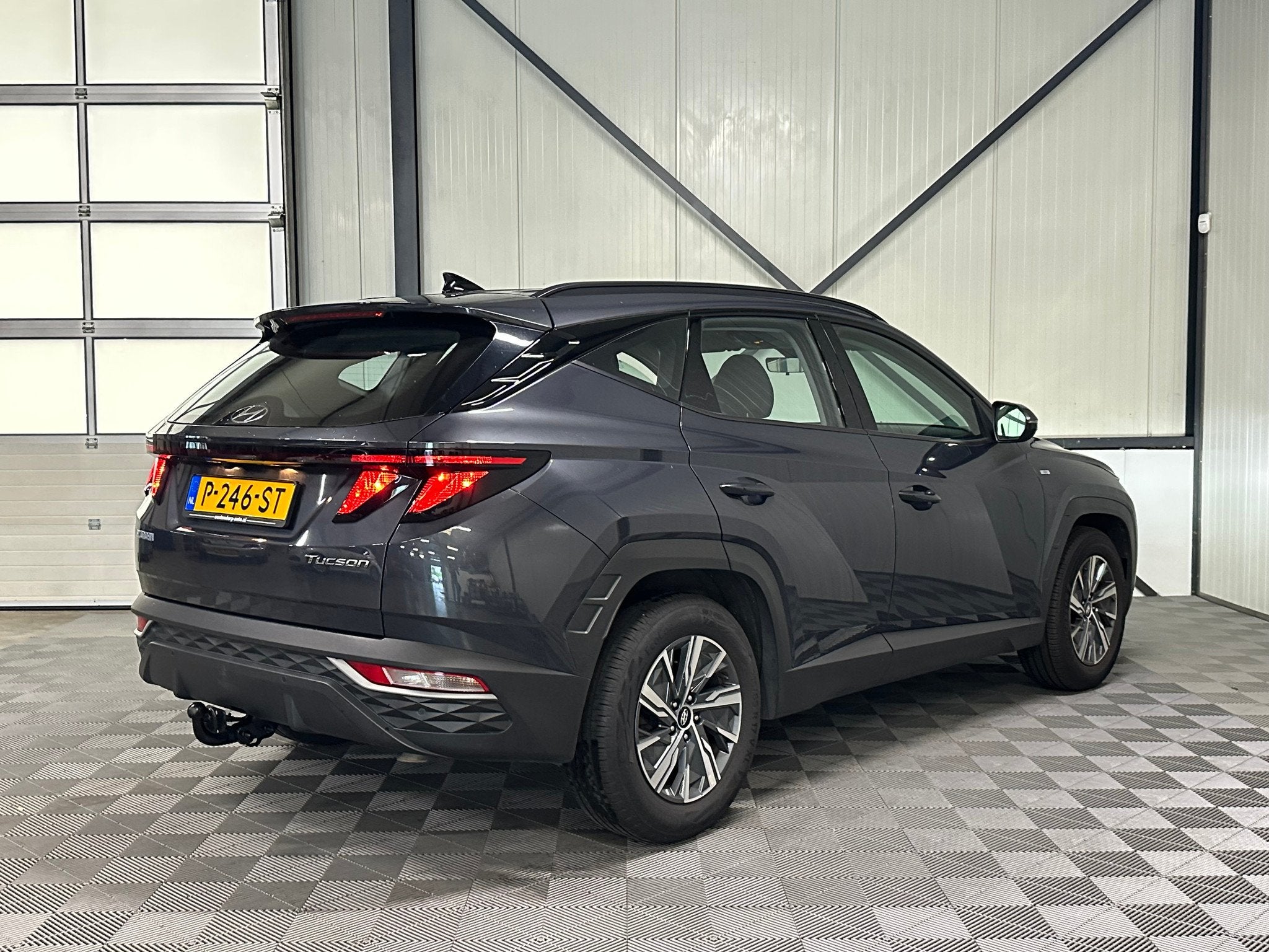 Hyundai Tucson 1.6 T-GDI MHEV i-Motion | Carplay | Camera |, Auto's, Voorwielaandrijving, Gebruikt, Euro 6, 4 cilinders