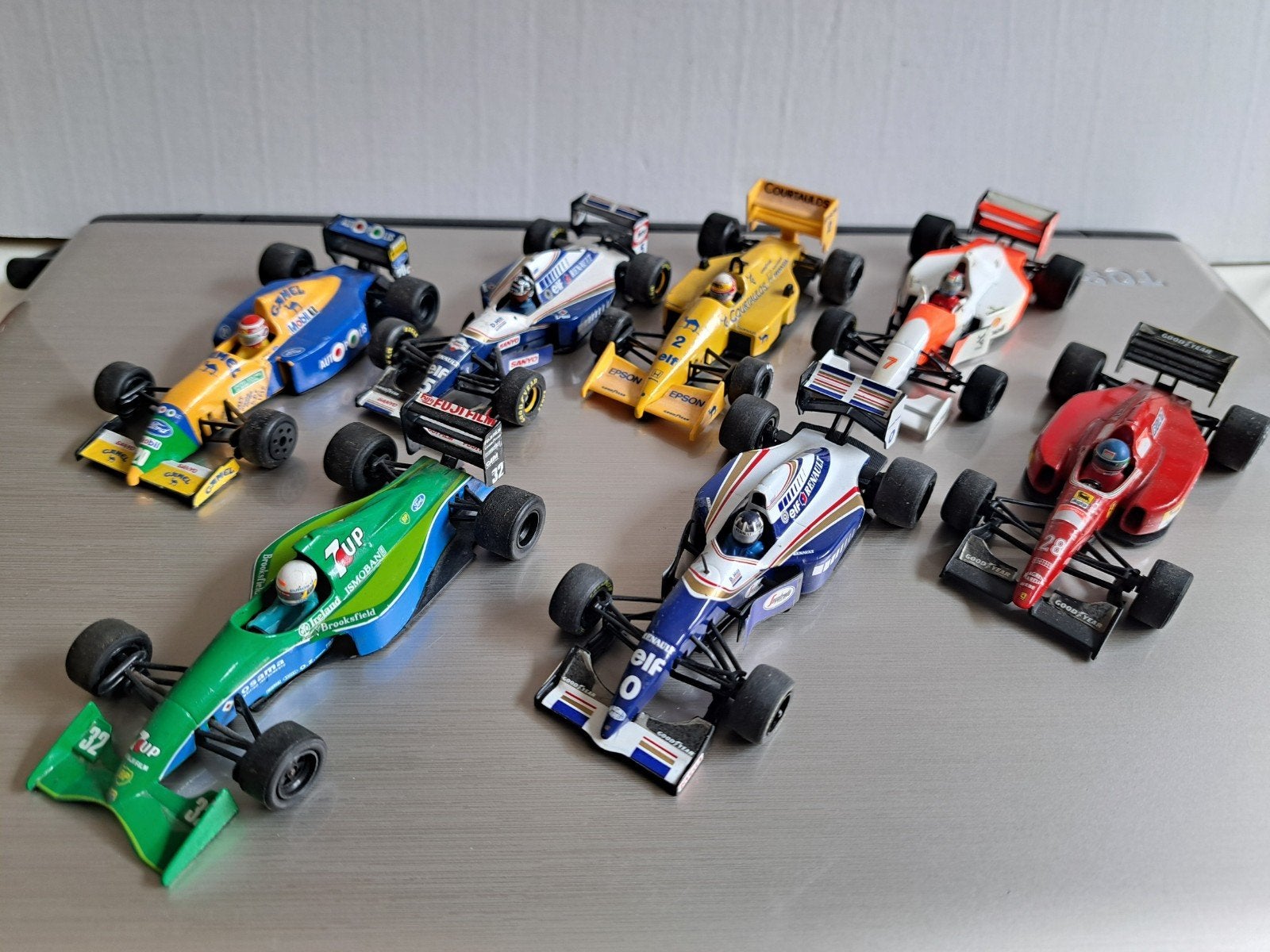 Formule auto's 7x, Onyx en 1x Minichamps 1:43, Hobby en Vrije tijd, Modelauto's | 1:43, Ophalen of Verzenden, Auto, MiniChamps