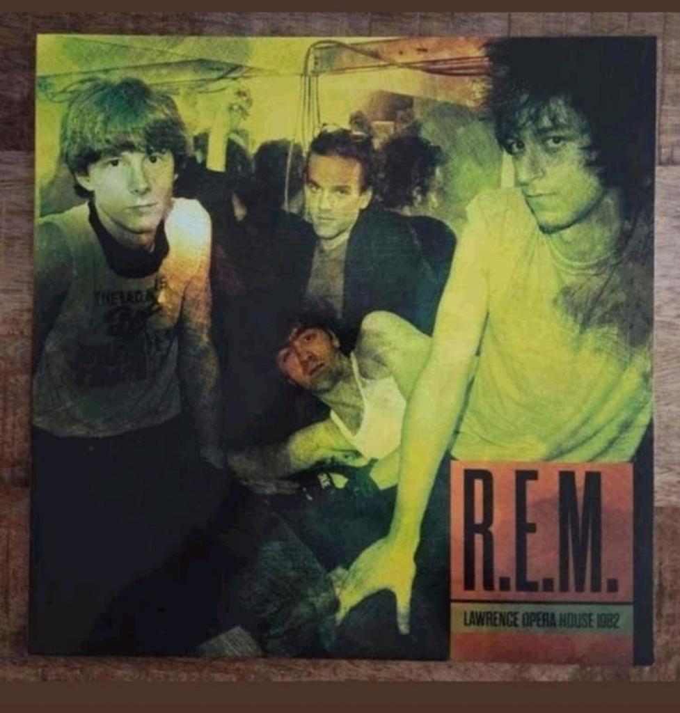Lp R.E.M lawrence opera house 1982, Cd's en Dvd's, Vinyl | Rock, Ophalen of Verzenden, Zo goed als nieuw, 12 inch