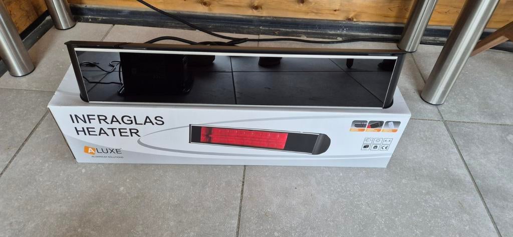 Infraglas Heater - Nieuw in doos, Ophalen, Minder dan 30 cm, 60 tot 150 cm, 800 watt of meer