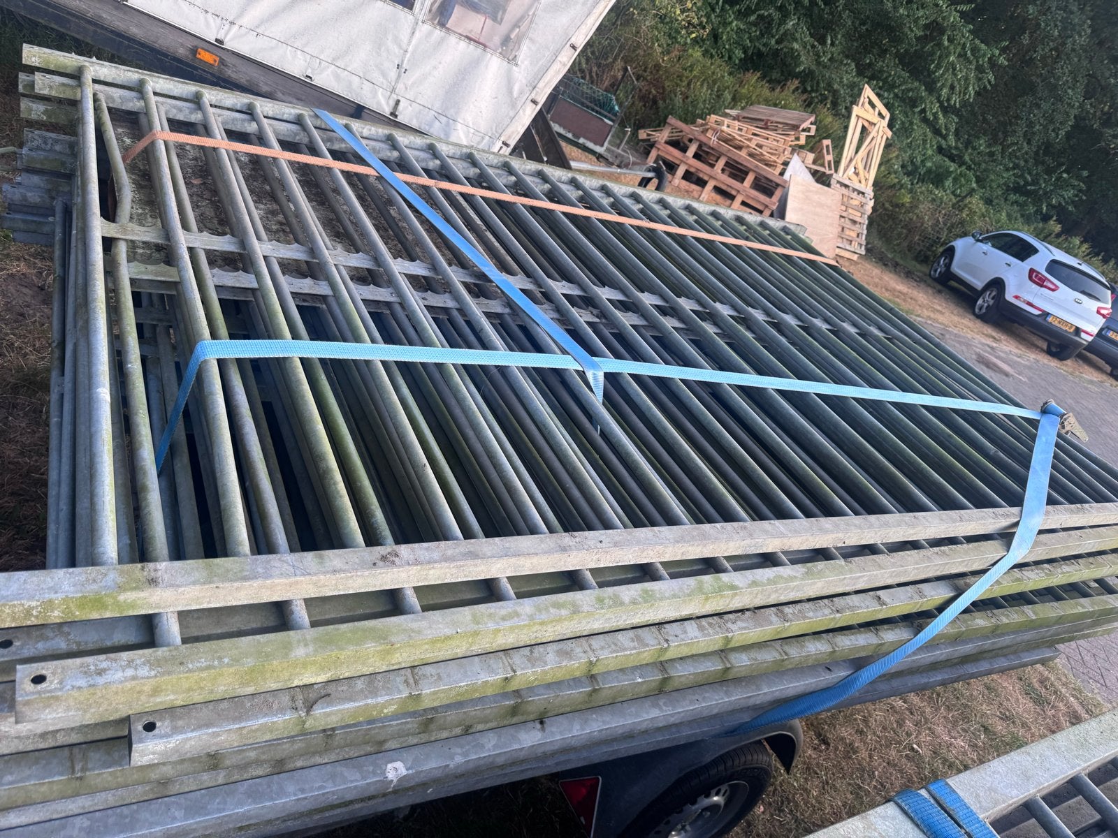80m Gegalvaniseerd Stalen Hekwerk met poort deel- Robuust, Ophalen of Verzenden, Gebruikt, IJzer, Overige typen