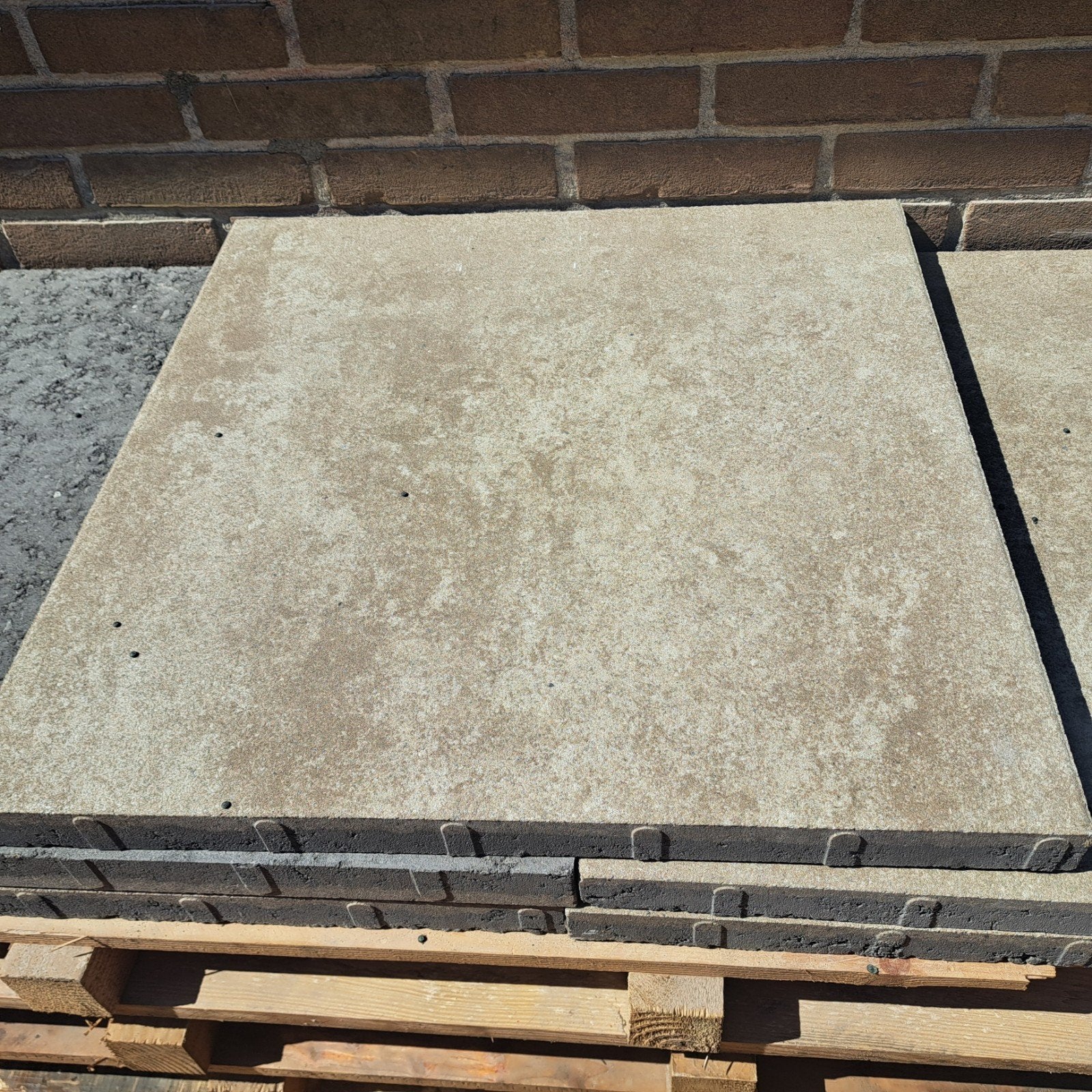 5 zandkleurige tuintegels 60x60 cm, Ophalen, Gebruikt, Minder dan 5 m², Beton