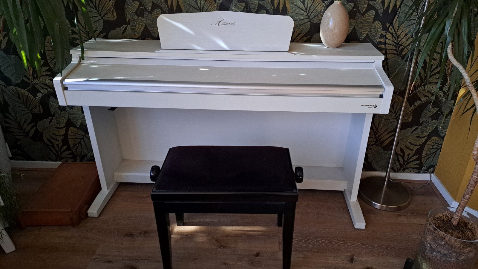 Amadeus Digitale Piano - Wit, Muziek en Instrumenten, Piano's, Zo goed als nieuw, Piano, Wit, Digitaal, Ophalen