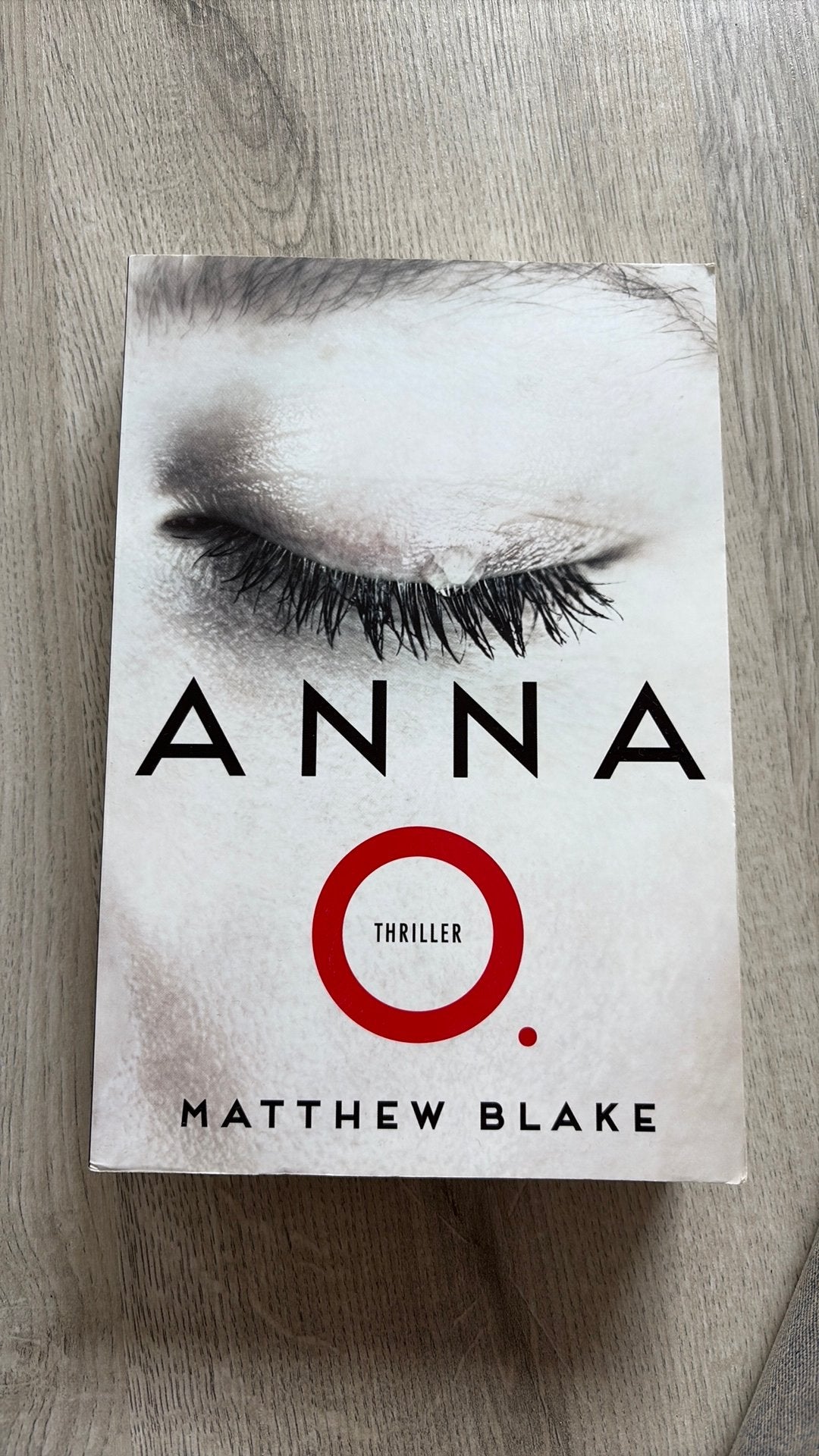 Matthew Blake - Anna O., Ophalen of Verzenden, Zo goed als nieuw, Matthew Blake