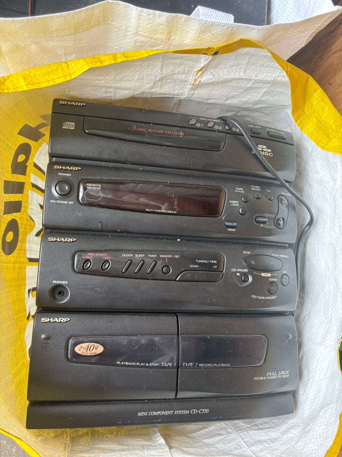 Sharp Stereoset met 2 speakers - CD, Cassette, Radio, Ophalen, Gebruikt, Cassettedeck, Microset