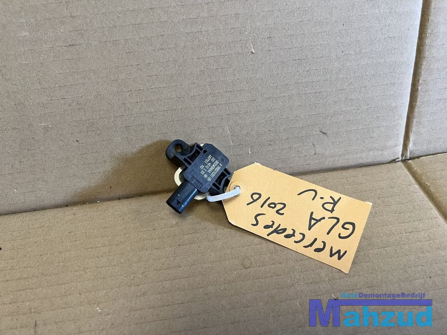 MERCEDES GLA X156 Rechts voor crash airbag sensor A166821035, Gebruikt, Mercedes-Benz AG, Mercedes-Benz, Ophalen of Verzenden