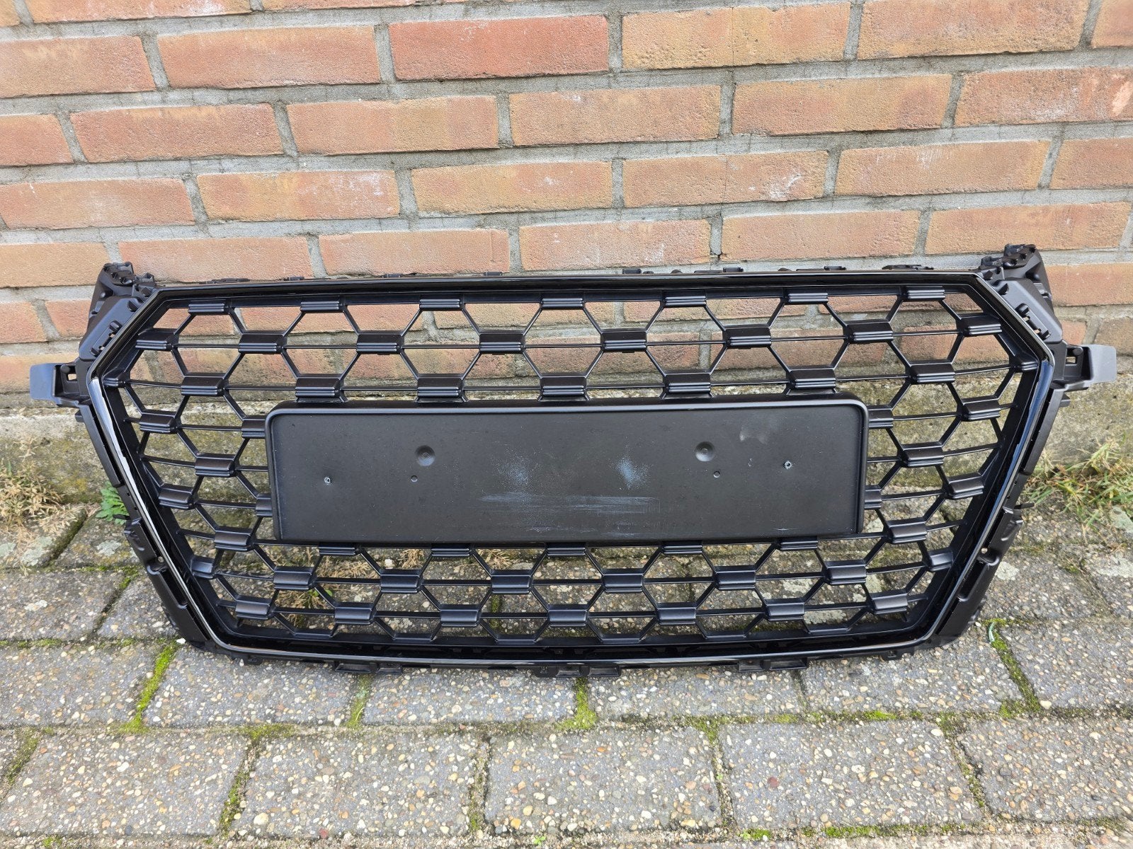 Grille Audi TT 8S S-line facelift bj 2019-2023, Audi, Gebruikt, Voor, Bumper