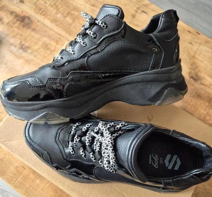 Nieuwe Sacha sneakers zwart leer maat 40, Ophalen of Verzenden, Nieuw, Zwart, Sneakers of Gympen