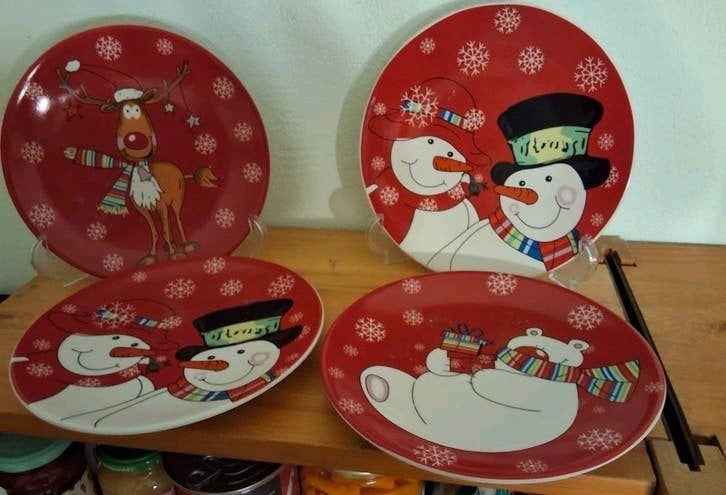 4 gezellige kerstbordjes kerstservies kerst, Ophalen of Verzenden