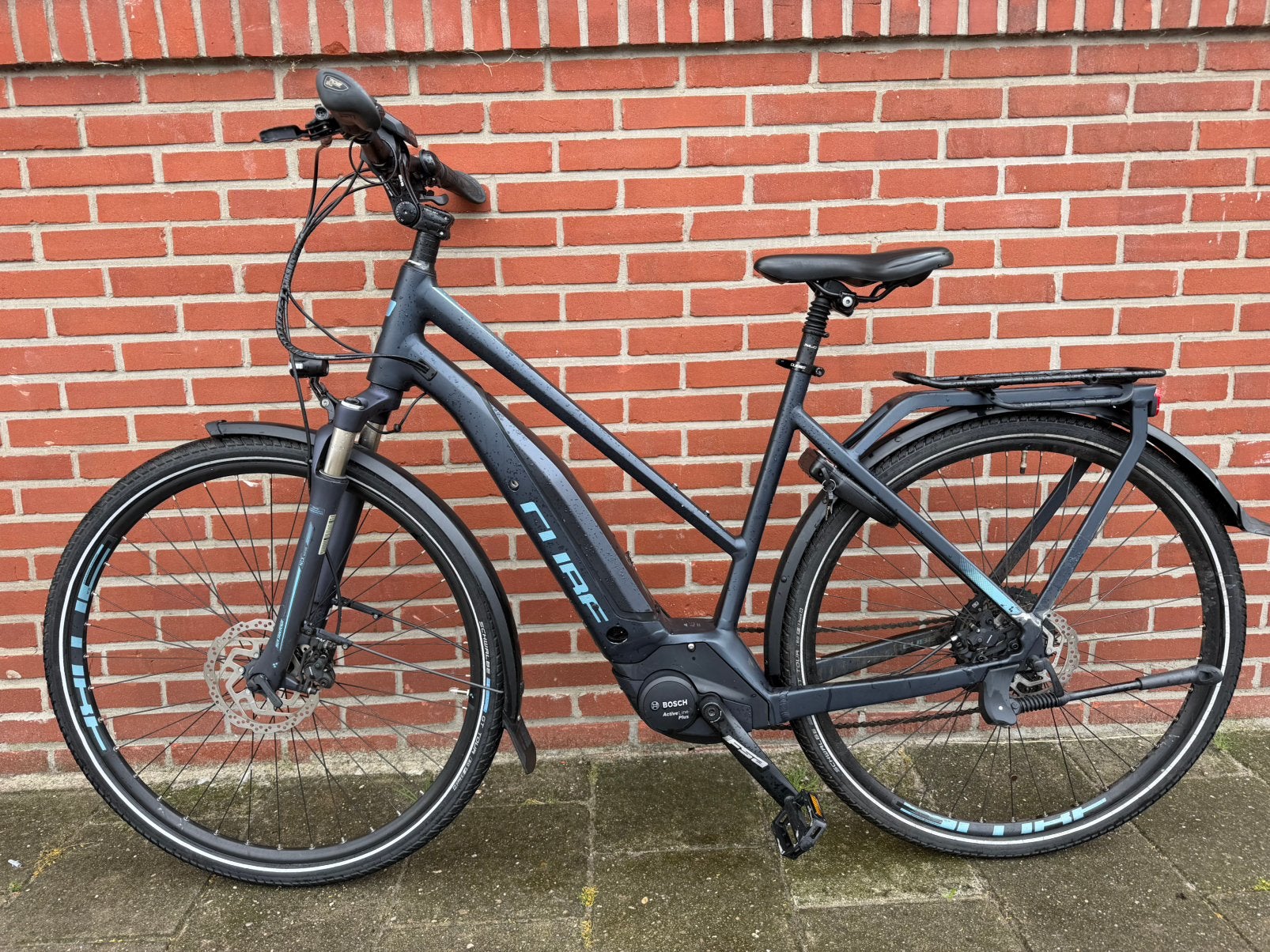 Cube Touring Pro E-bike – Nieuwe Bosch 500Wh Accu, Fietsen en Brommers, Elektrische fietsen, Ophalen, Zo goed als nieuw, 51 tot 55 cm