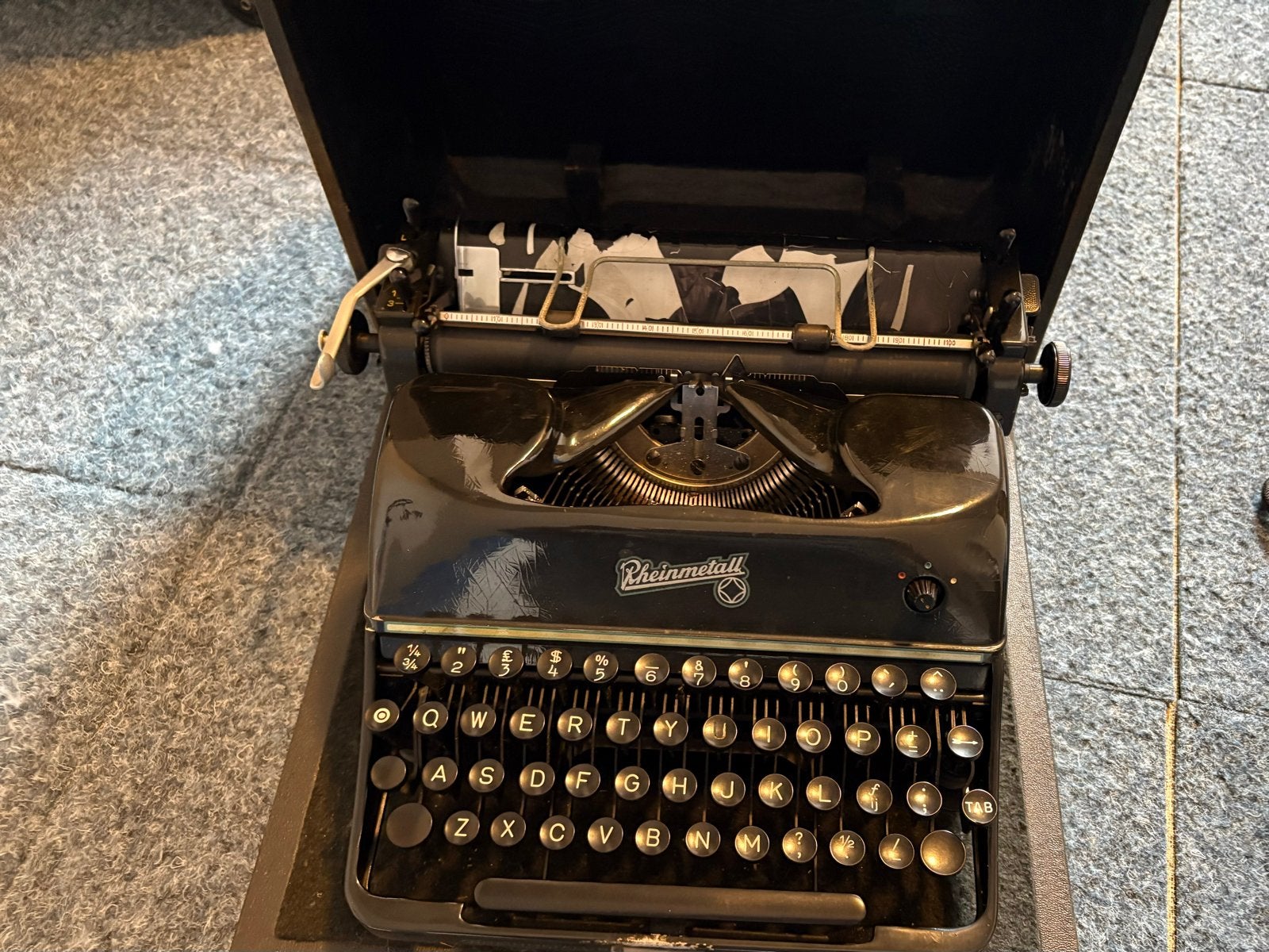 Antiek koffer typemachine, Diversen, Typemachines, Ophalen, Gebruikt