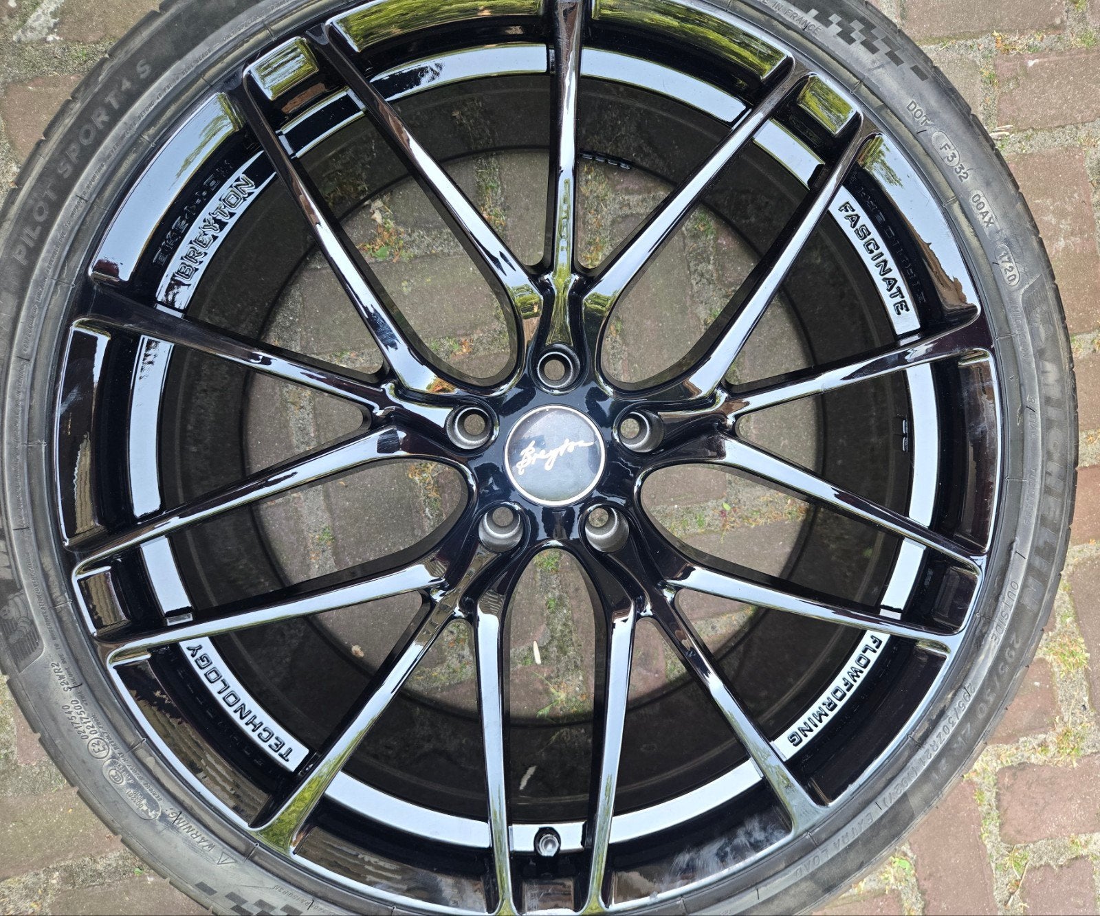 Breyton Fascinate 21" breedset Tesla S BMW 6-6,5mm Michelin., Auto-onderdelen, Banden en Velgen, Ophalen, 295 mm, Banden en Velgen