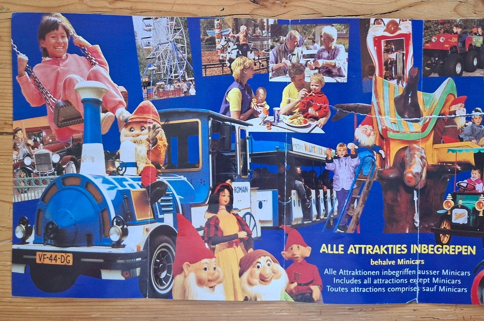 beschadigde folder  valkenburg de valkenier 2003, Ophalen of Verzenden, Nieuw, Overige typen