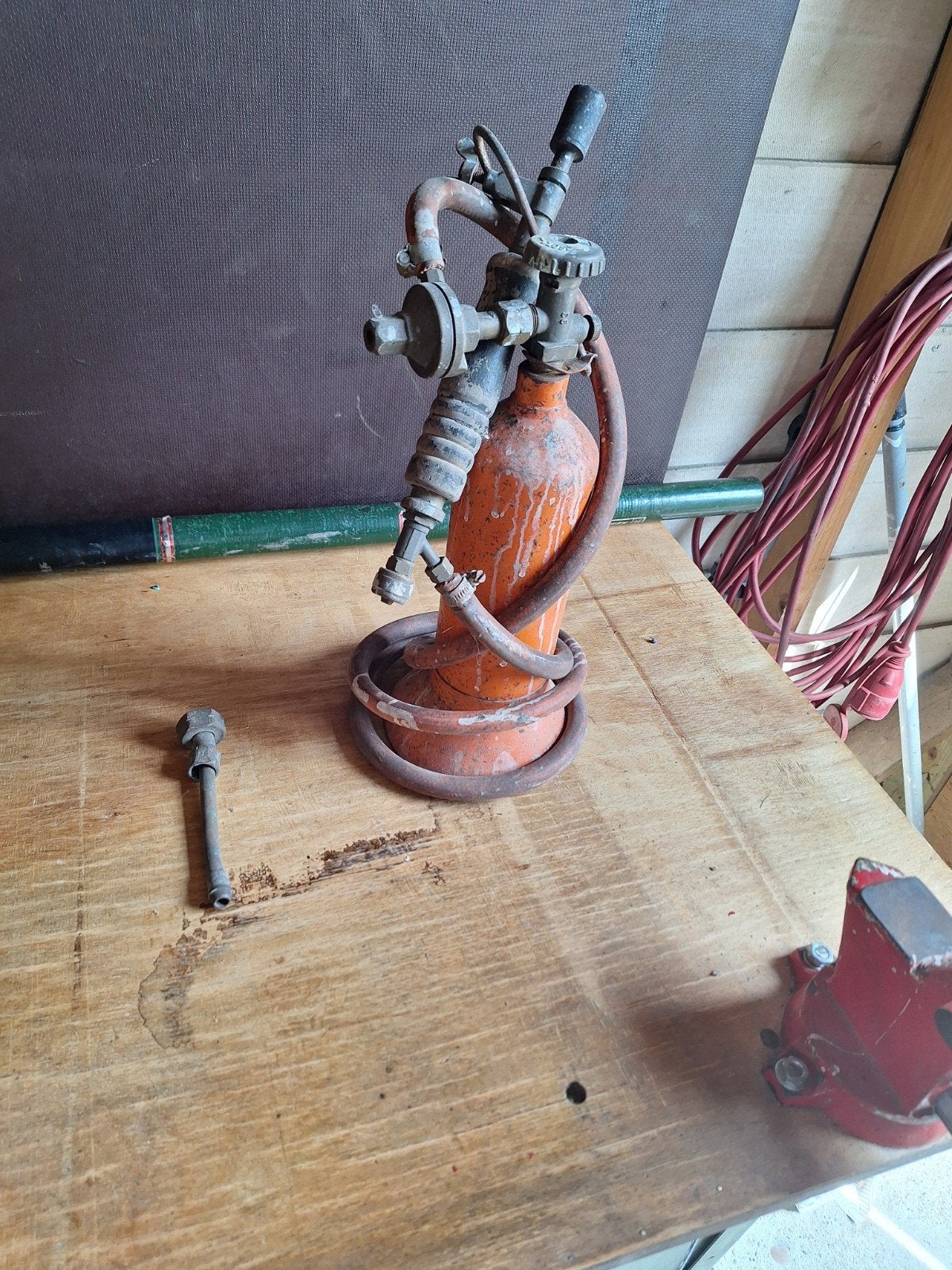 Vintage gasbrander met tank - Oude soldeerbrander, Ophalen of Verzenden, Gebruikt, Overige typen, Overige merken