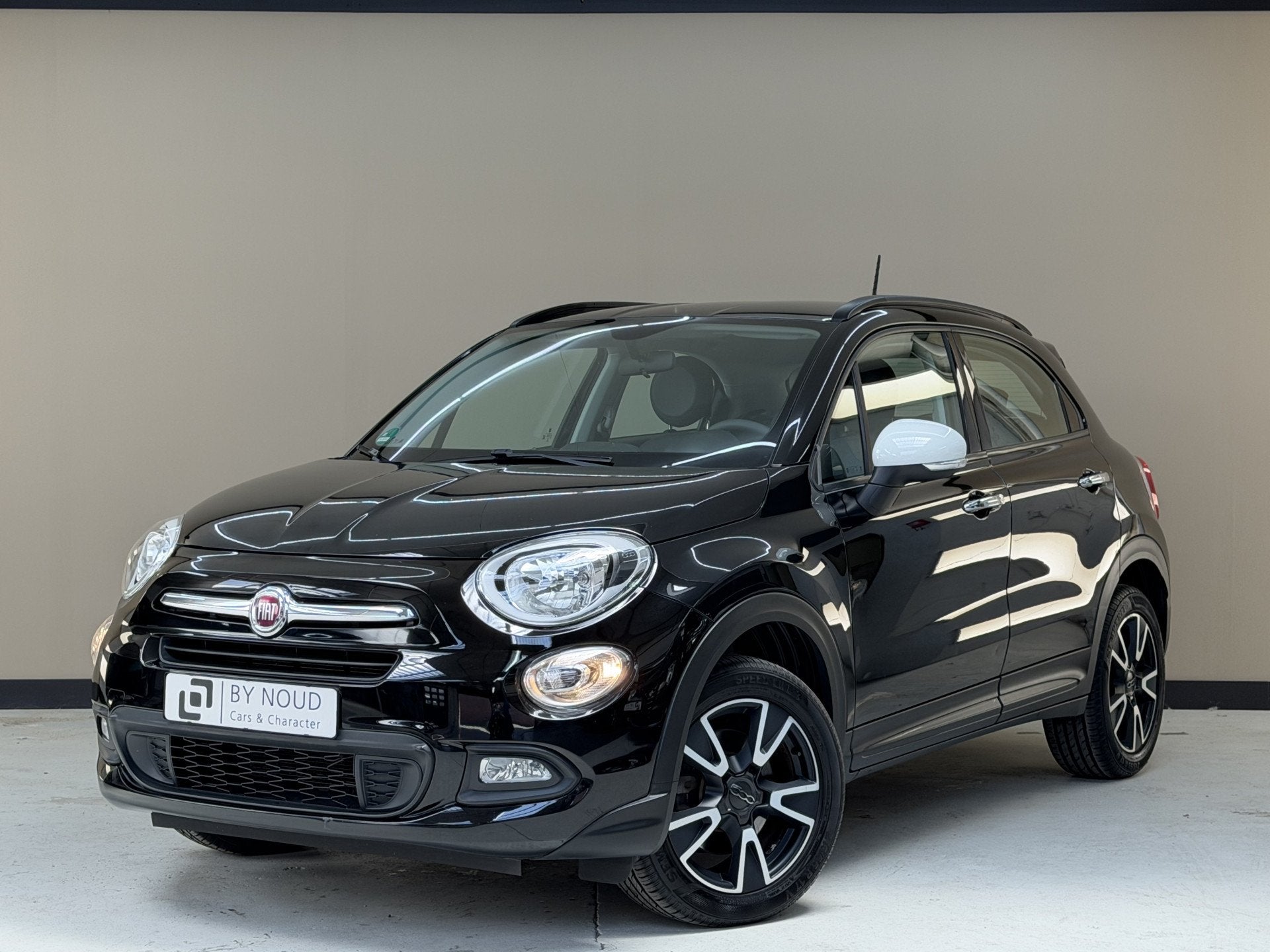 Fiat 500X 1.6 PopStar, 110Pk, 2016, 2de eigenaar, Bluetooth, Auto's, Fiat, Voorwielaandrijving, Stof, Gebruikt, Zwart