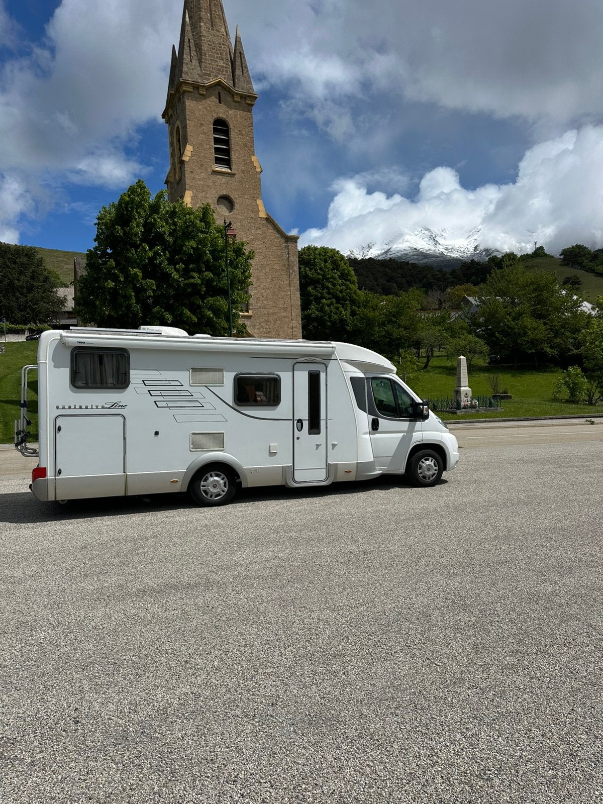 Mooie Hymer Tramp 674 CL Exclusive Line, Caravans en Kamperen, Campers, Ringverwarming, Fiat, 7 tot 8 meter, Tot en met 3
