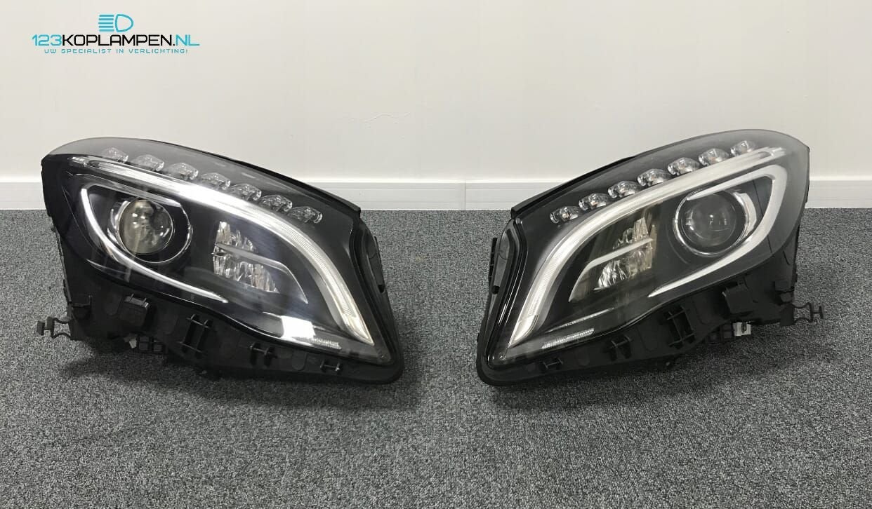 Mercedes GLA W156 Intelligent Light System koplamp koplampen, Ophalen, Gebruikt, -, -
