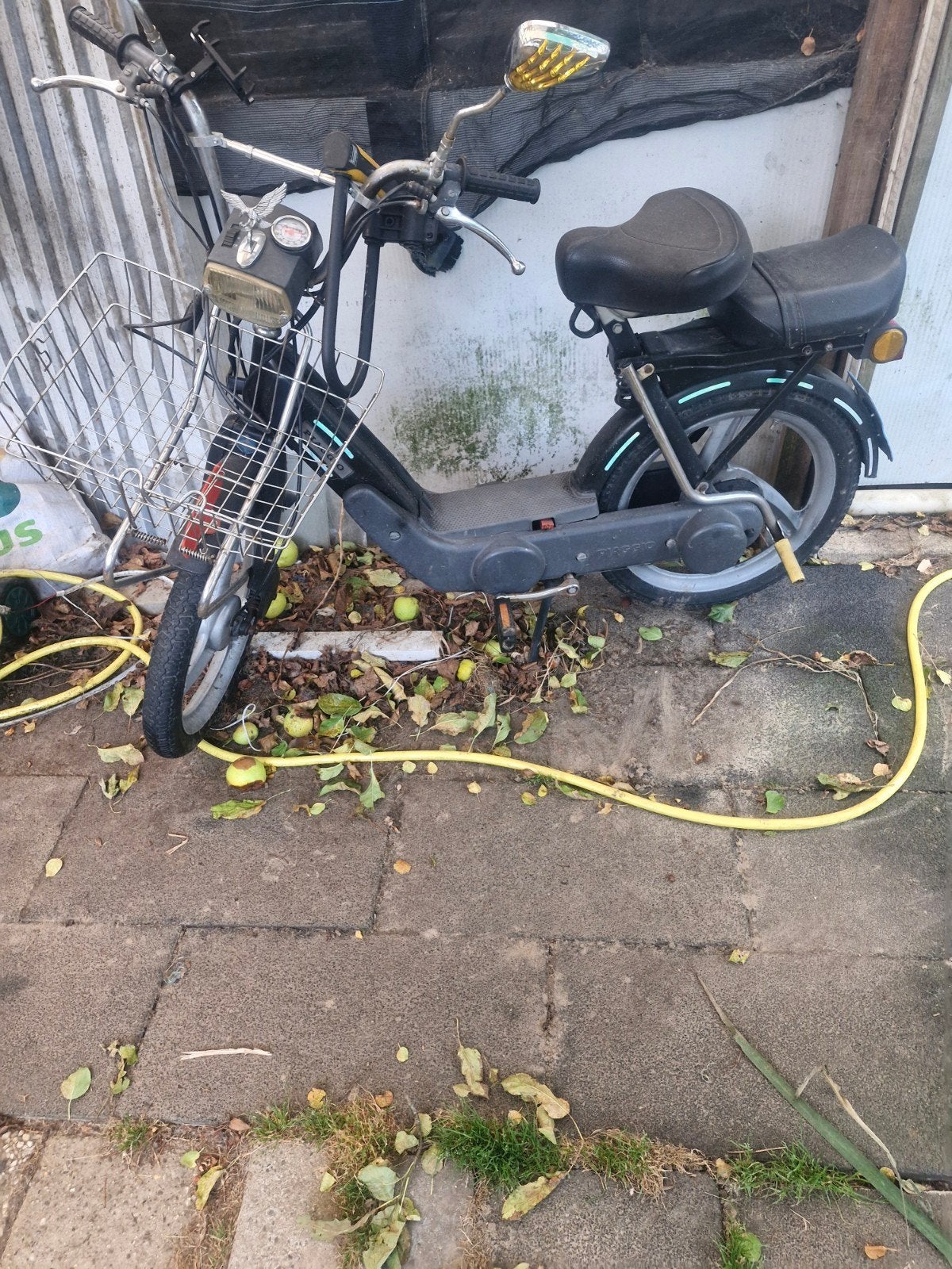 Vespa Ciao en Citta brommers en onderdelen, Ophalen