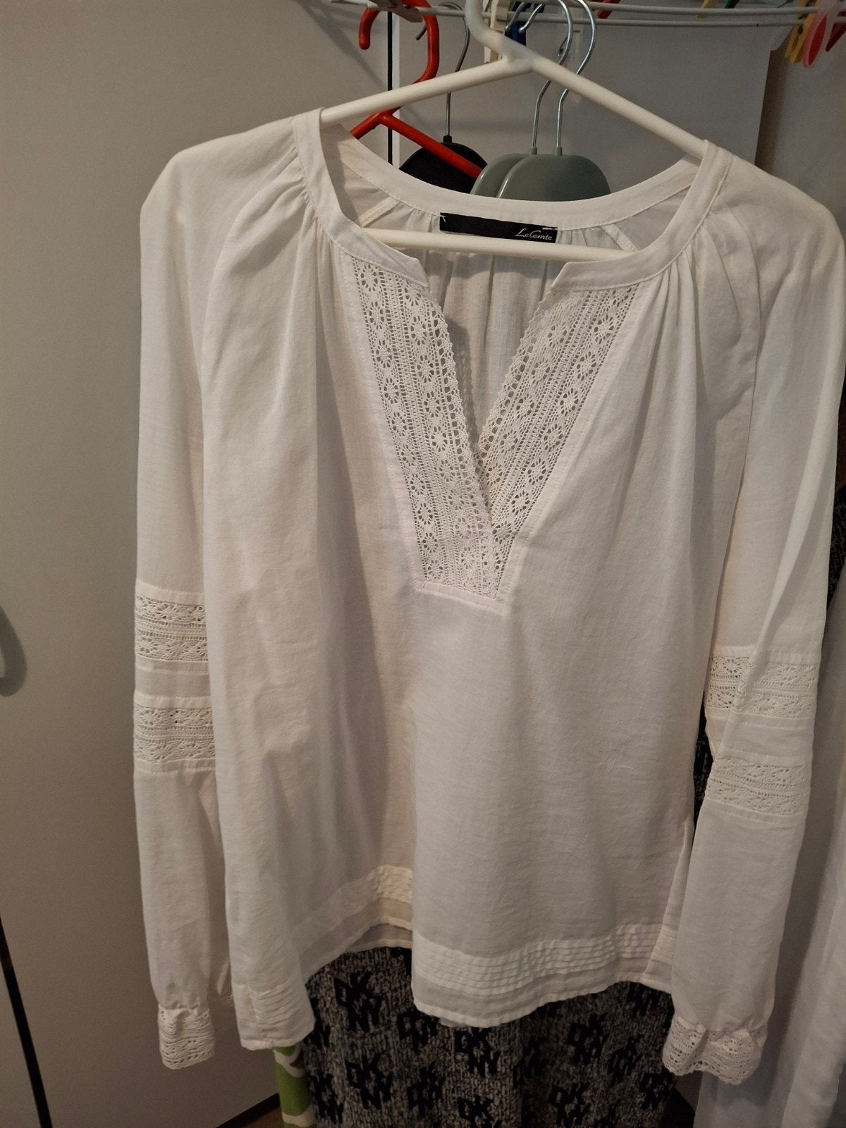 Prachtige Blouse in nieuwstaat maat 36, Kleding | Dames, Blouses en Tunieken, Ophalen, Zo goed als nieuw, Maat 36 (S), Wit