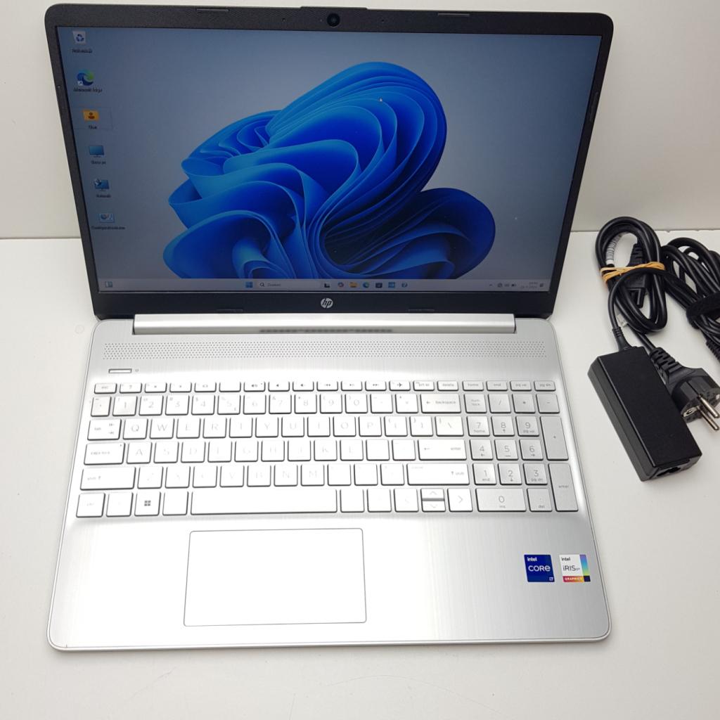 HP 15s-fq4980nd, HP, Zo goed als nieuw, Support@hp.com, 1501 Page Mill Road
Palo Alto, CA 94304
USA