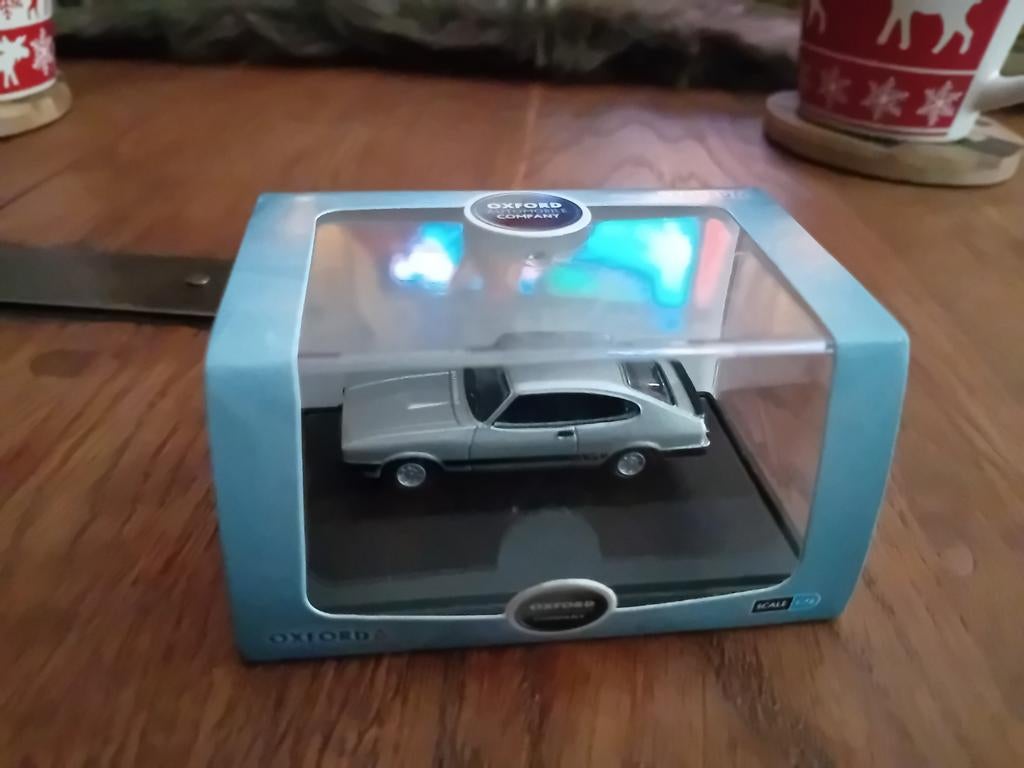 FORD CAPRI II, Hobby en Vrije tijd, Modelauto's | 1:87, Ophalen of Verzenden, Auto, Overige merken