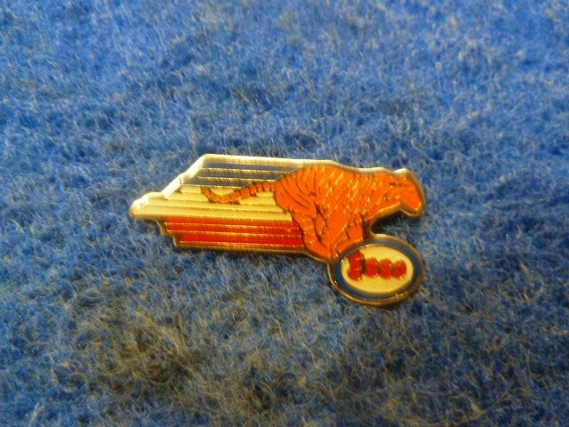 Pin Esso, Ophalen of Verzenden, Gebruikt, Overige onderwerpen