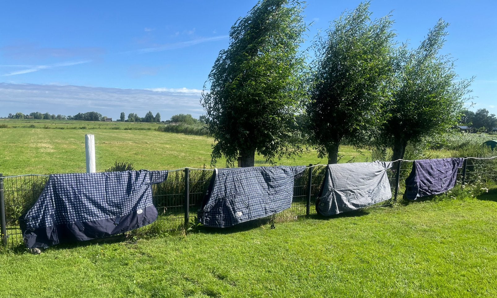 Outdoor-dekens en zadeldekjes, Ophalen, Zo goed als nieuw
