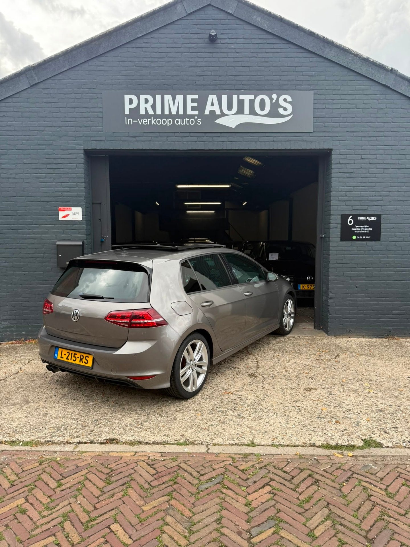 Volkswagen Golf 1.4 TSI R-Line DSG | Panoramadak 2016, Stof, Gebruikt, 4 cilinders, 650 kg