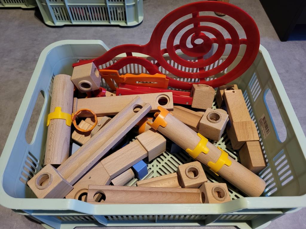 Houten knikkerbaan onderdelen met knikkers, Ophalen of Verzenden, Gebruikt, Overige merken