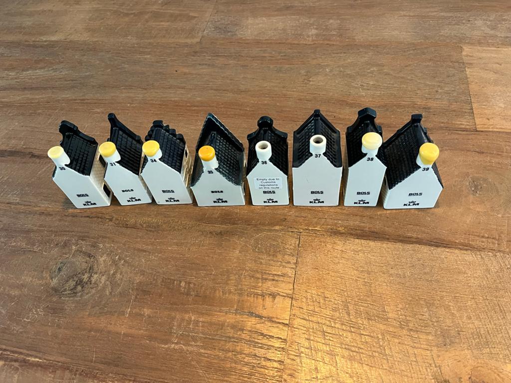 KLM Bols huisjes gevuld, per stuk of als set, Ophalen of Verzenden, Zo goed als nieuw, 21 t/m 40, Gevuld