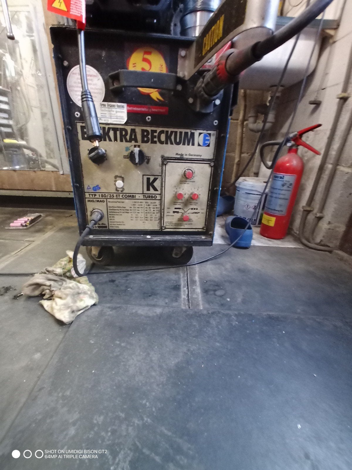 Elektra Beckum 180/35 ET Combi 220/380 V Lasapparaat, Ophalen, Gebruikt, 150 tot 250 ampère, Co2
