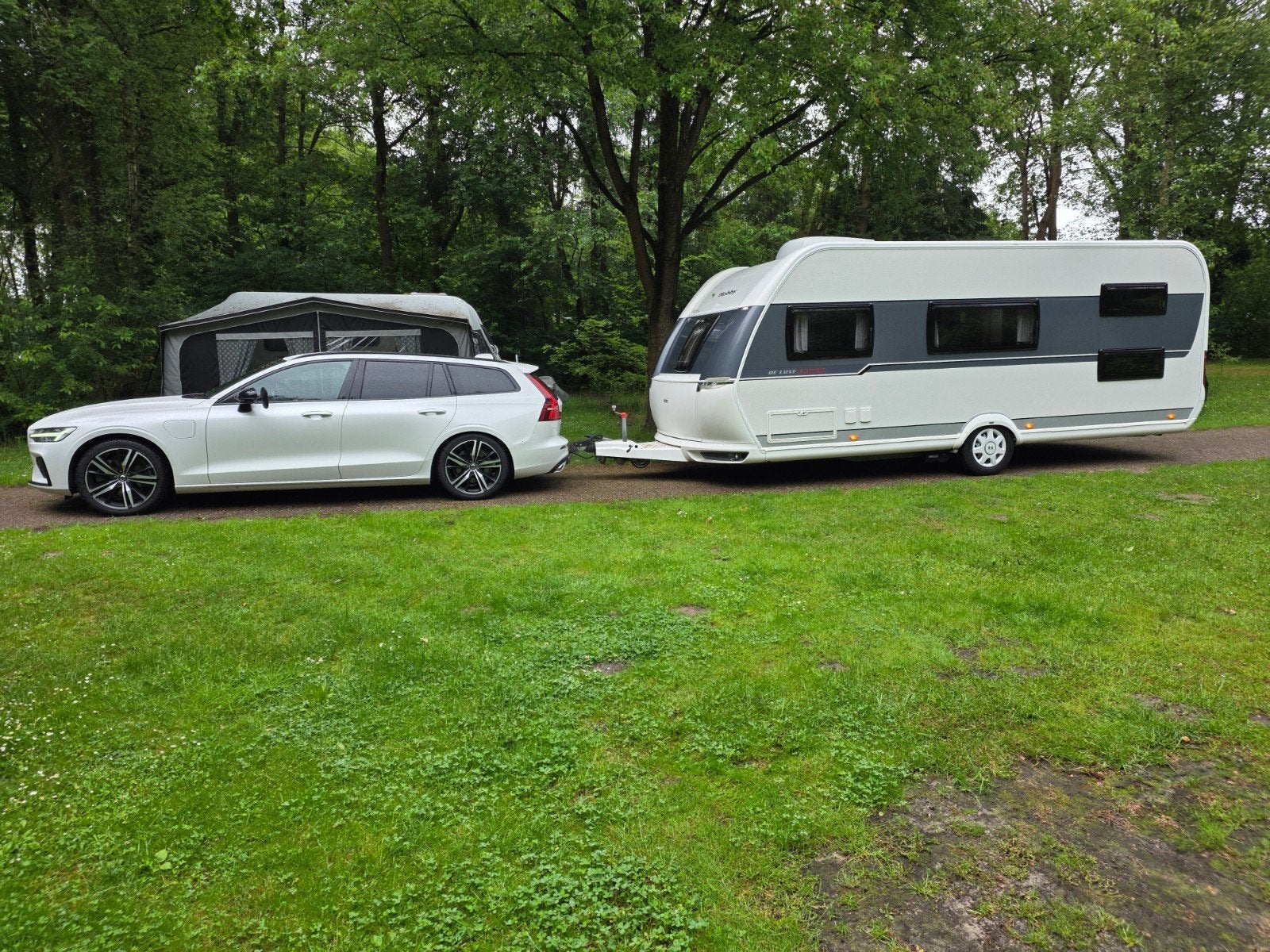 Hobby 545 KMF De Luxe Edition 2018 - Compleet en Nette Staat, Rondzit, Hobby, Frans bed, Particulier