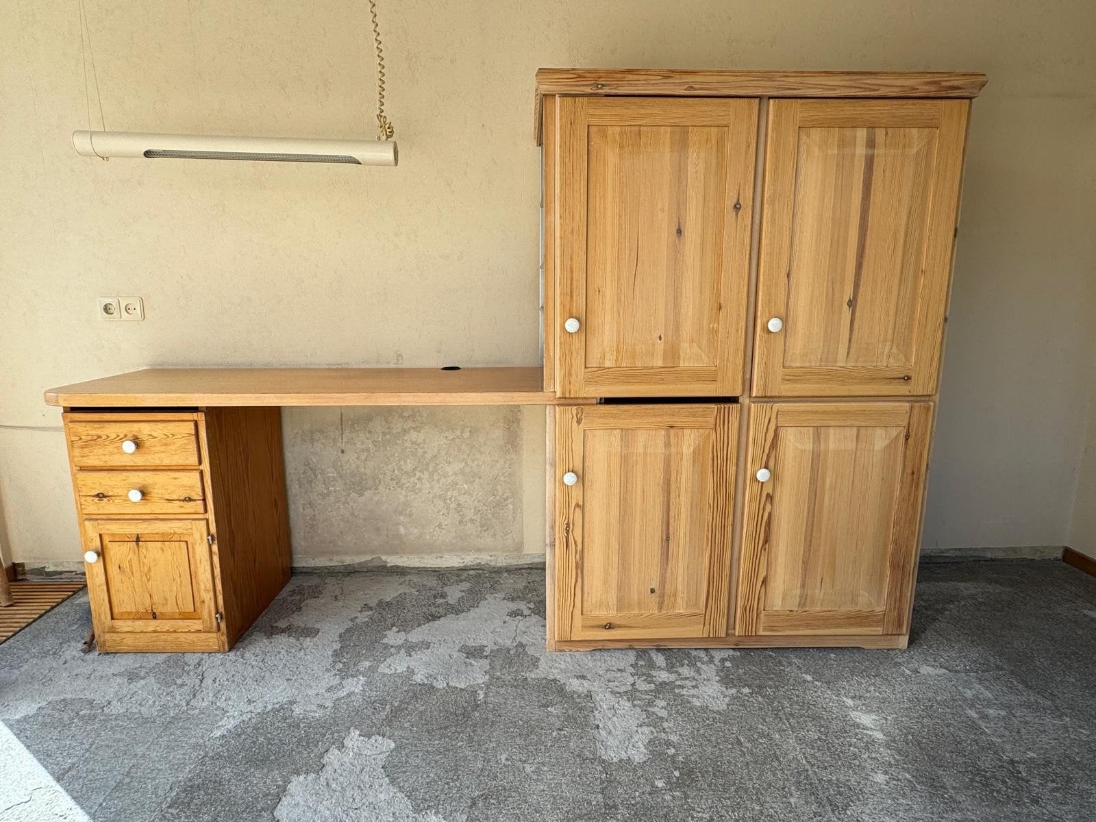 Houten bureau met lades en opbergkast - massief hout, Ophalen, Met lades, Gebruikt, Hout