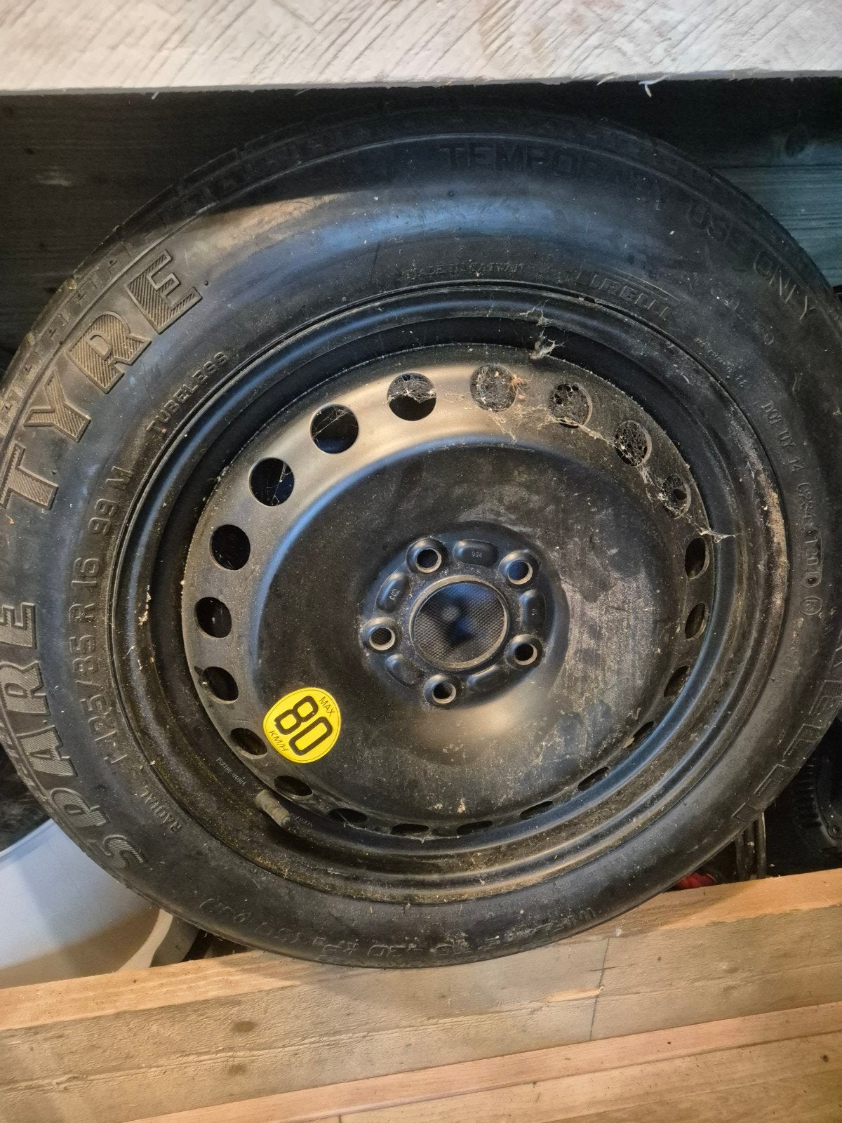 Reservewiel met band 125/85 R16, Ophalen, Nieuw